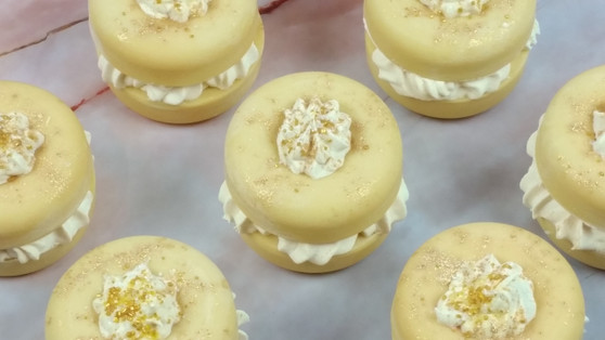 Fresh Pineapple Donut Bath Bar