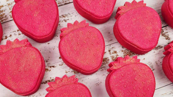 Strawberries and Champagne Bath Bomb