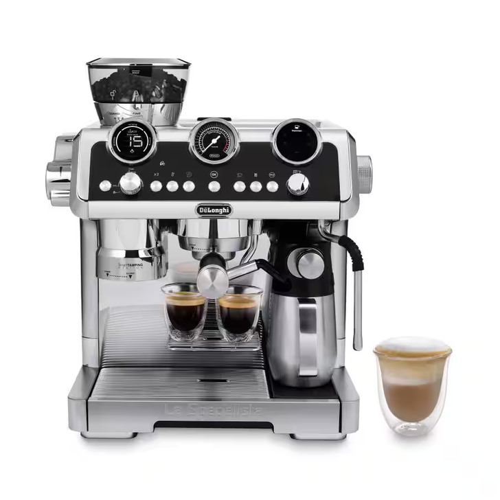 DeLonghi La Specialista Maestro EC9665M : La Specialista Maestro met en harmonie la science des grains de café et l'art de préparer l'espresso de la bonne façon, un peu comme un chef d'orchestre qui dirige un orchestre. Grâce à sa précision technique et à un ensemble de technologies brevetées, la La Specialista Maestro permet à chaque grain de café d'exprimer pleinement son profil de saveur. Découvrez une expérience authentique et artisanale du café à la maison.