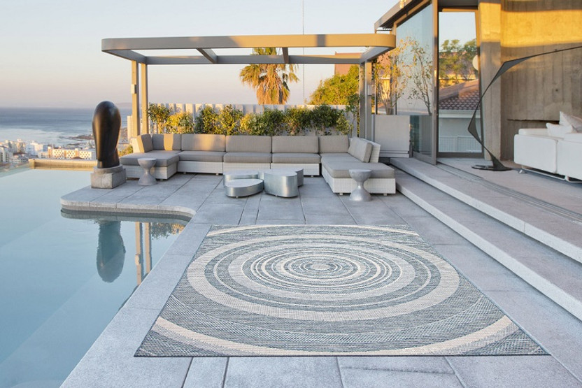 Comment utiliser et nettoyer au mieux mon tapis d'extérieur ?