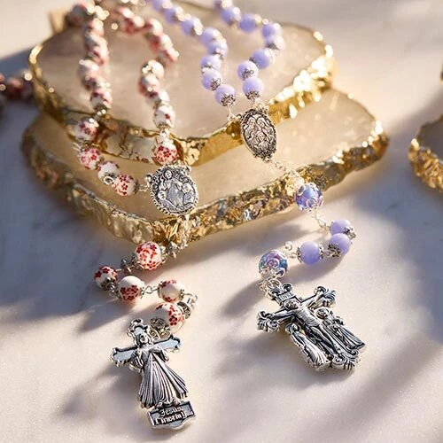 SHOP ROSARIES & ROSARY ACCESSORIES