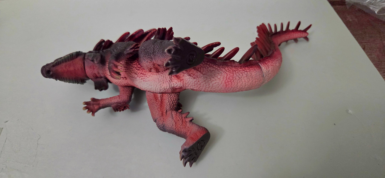 Raymond Toys Gray Monster