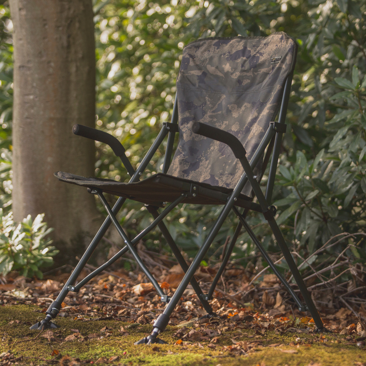 Solar Undercover Camo Foldable Easy Chair - High