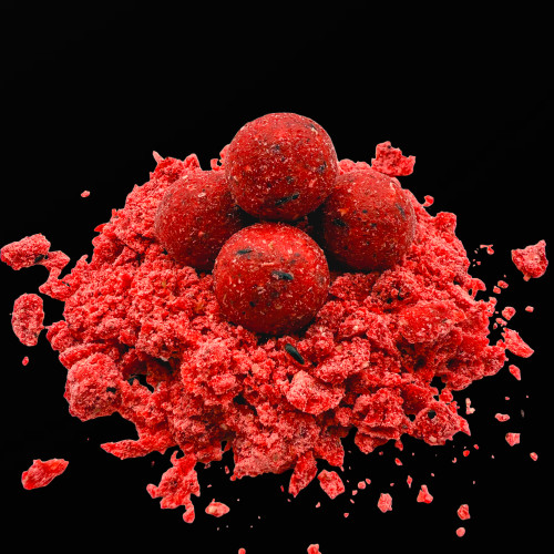 Carp Angler Strawberry Rush Boilies - Tournament Range