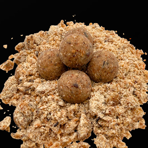 Carp Angler Tiger Nut Crunch Boilies - Premium Range