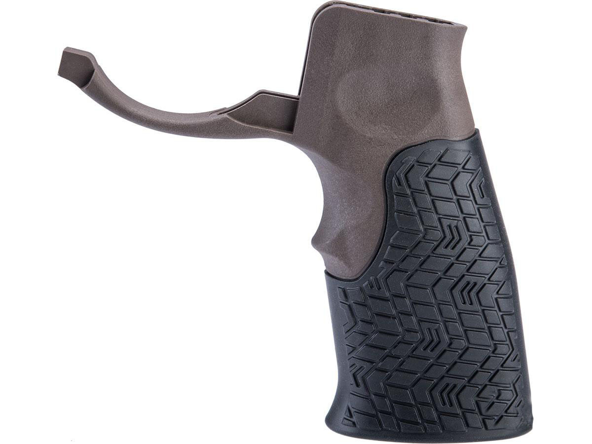 Daniel Defense Pistol Grip w/ Integrated Trigger Guard for AR