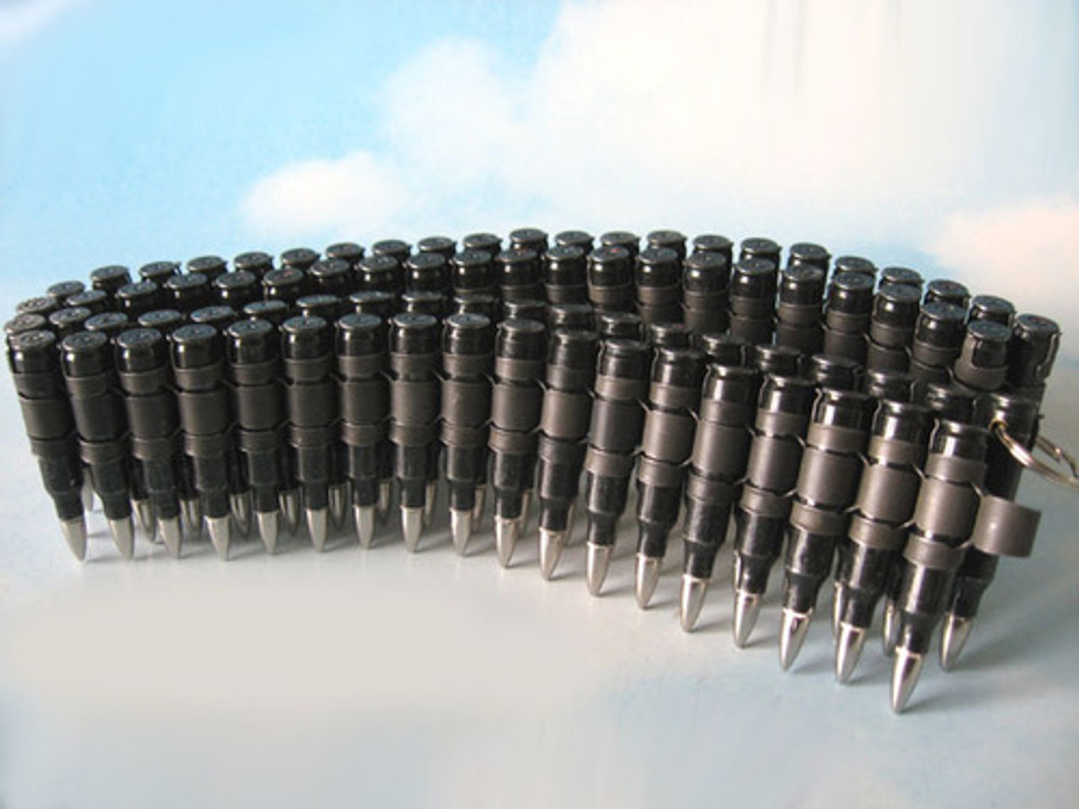 Bullet Belt 5.56 mm - Gunmetal Casings & Black Links w/ Nickel Tips