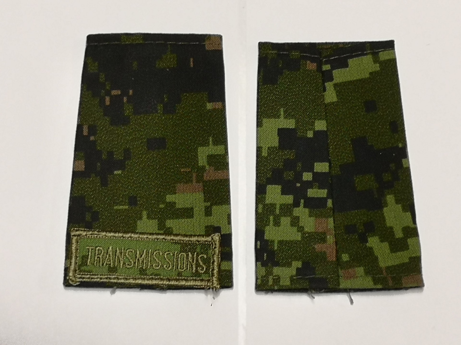 Canadian Armed Forces Cadpat Rank Epaulets Transmissions - Private (Basic)