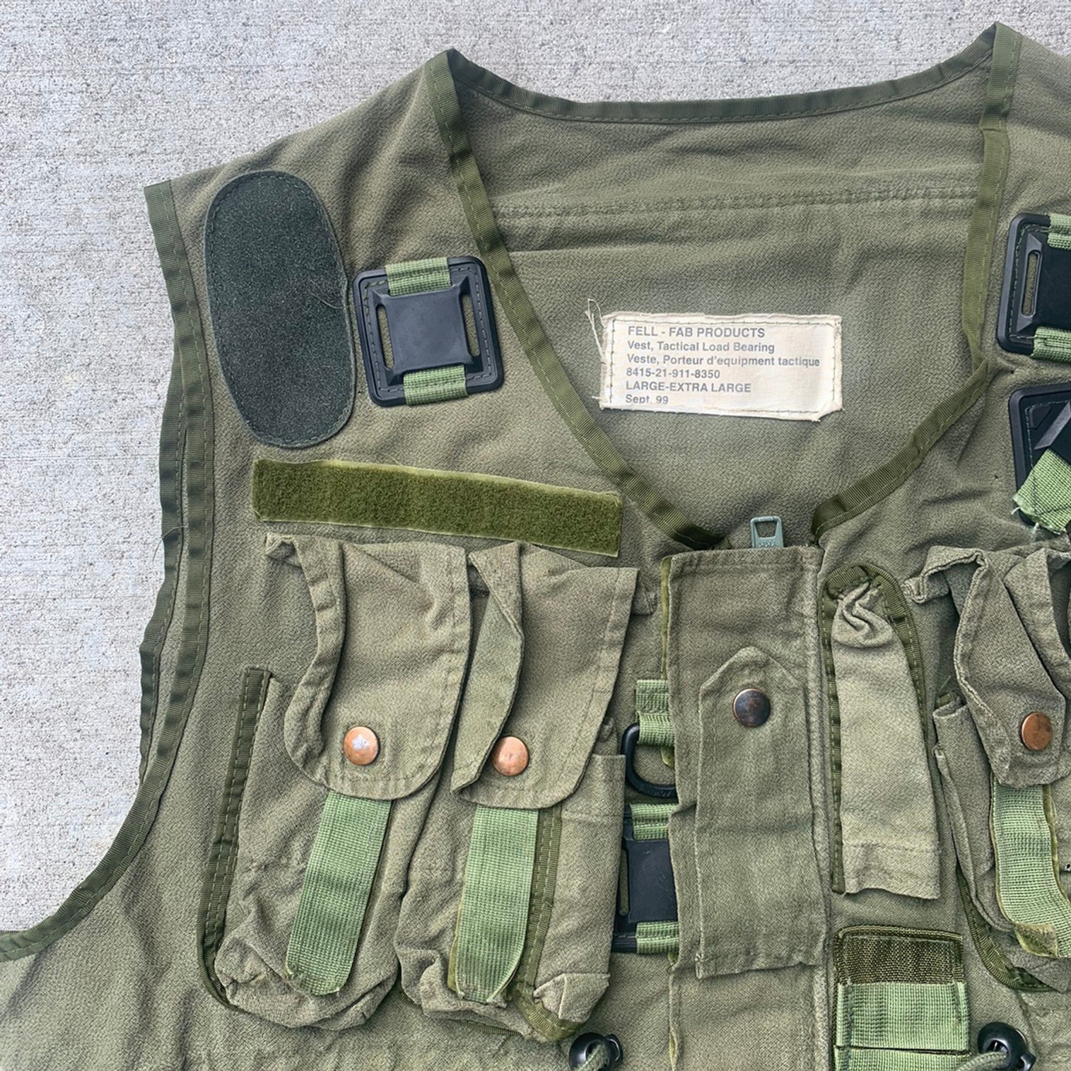 Canadian Armed Forces Load Bearing/Plate Carrier Vest