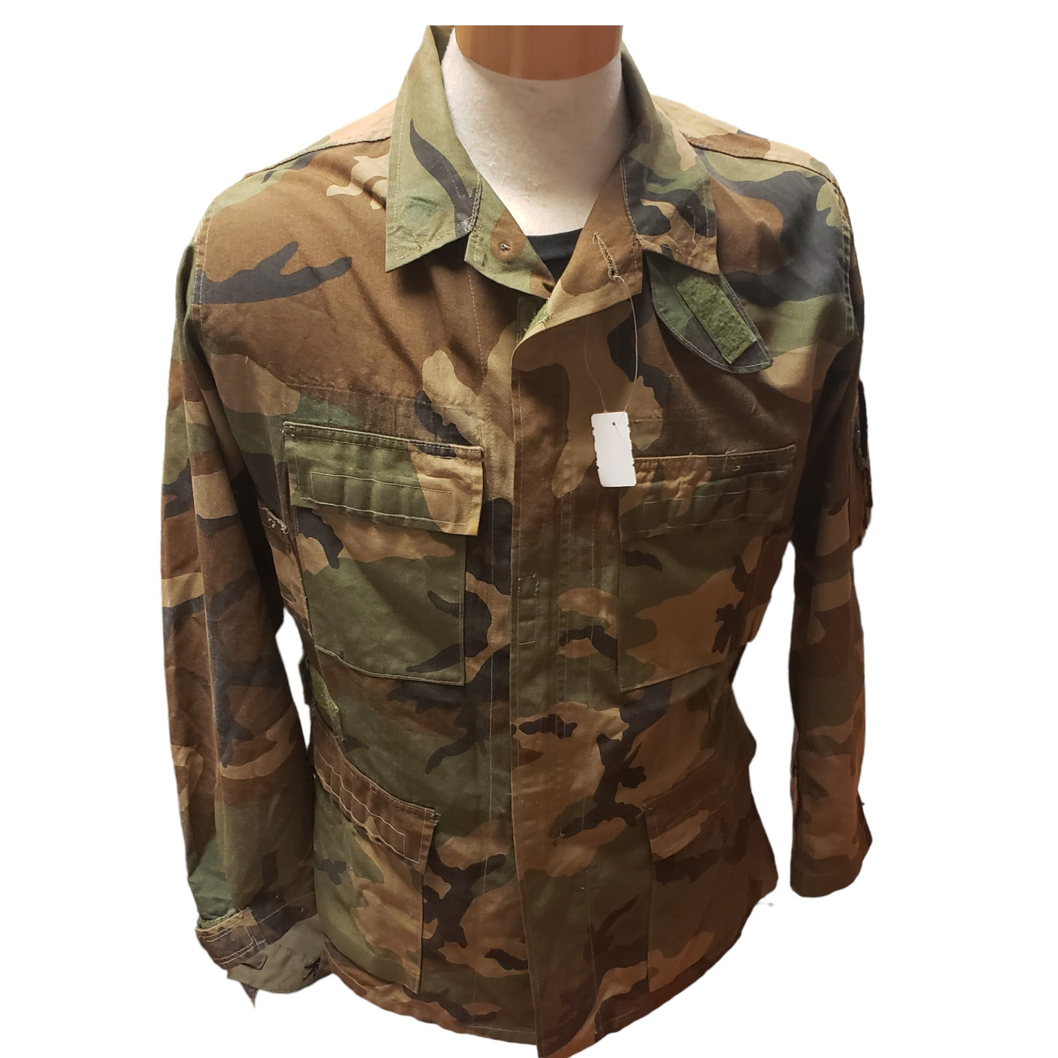 U.S. Armed Forces Aircrew Woodland BDU Shirt- Size Medium Regular