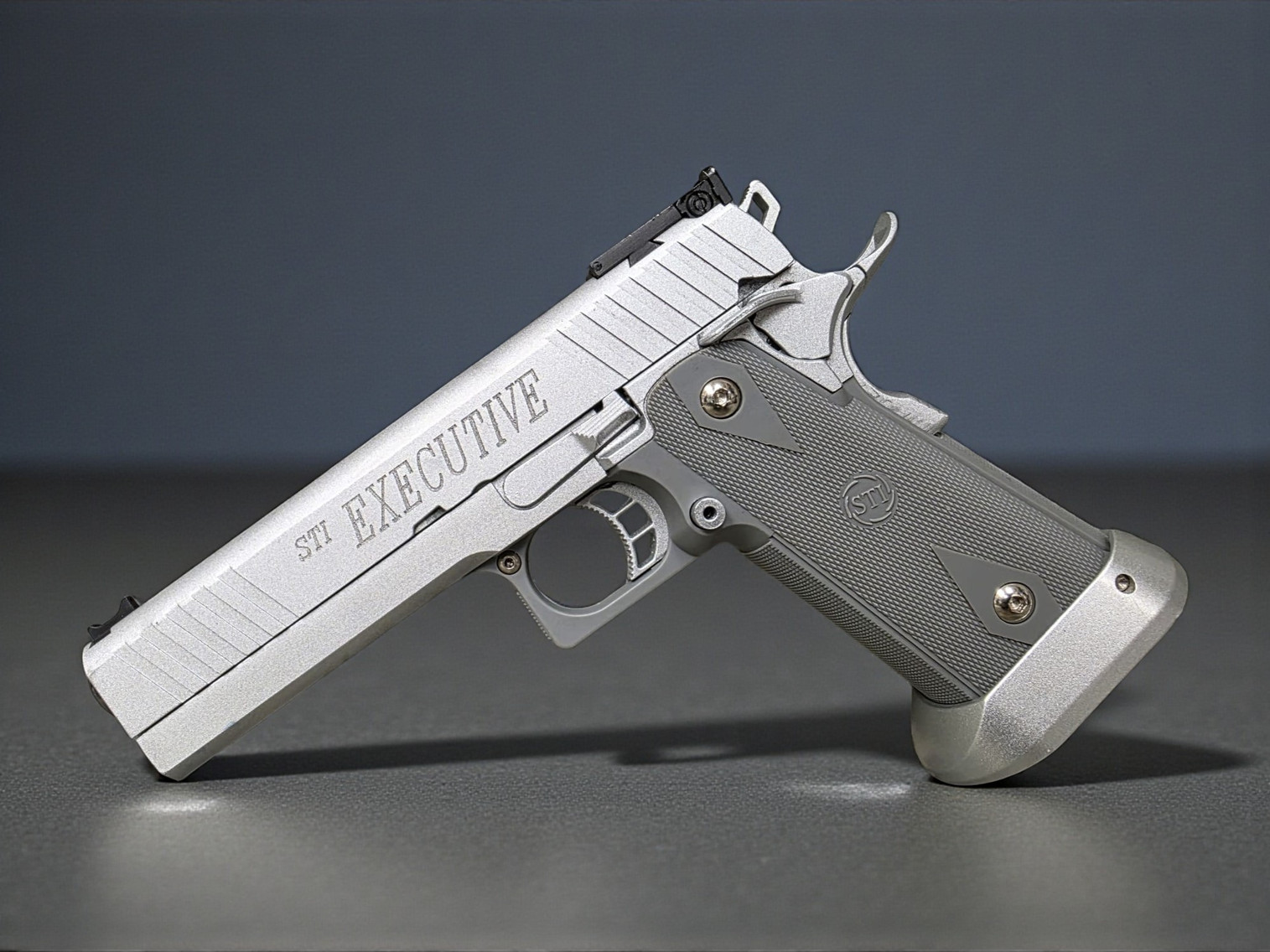 Army Armament STI Executive Airsoft GBB Pistol - USEDⓈ