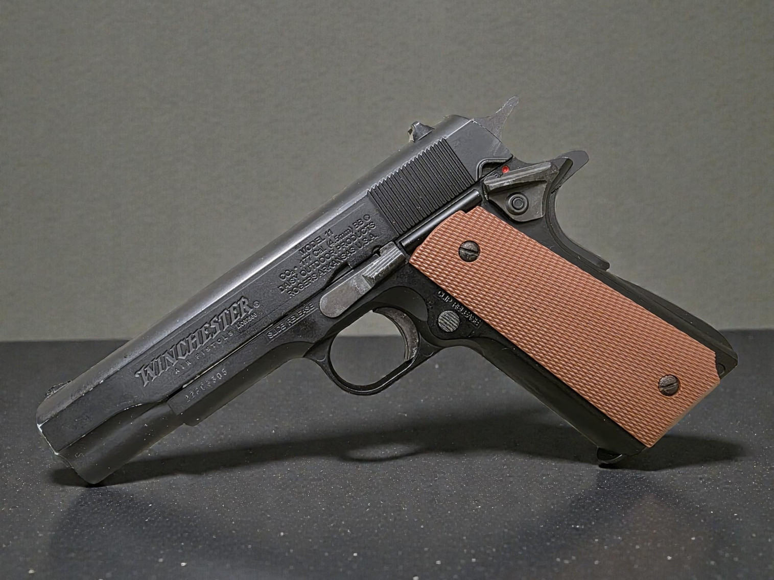 Daisy Winchester Model 11 4.5mm Co2 Blowback Airgun - USEDⓈ