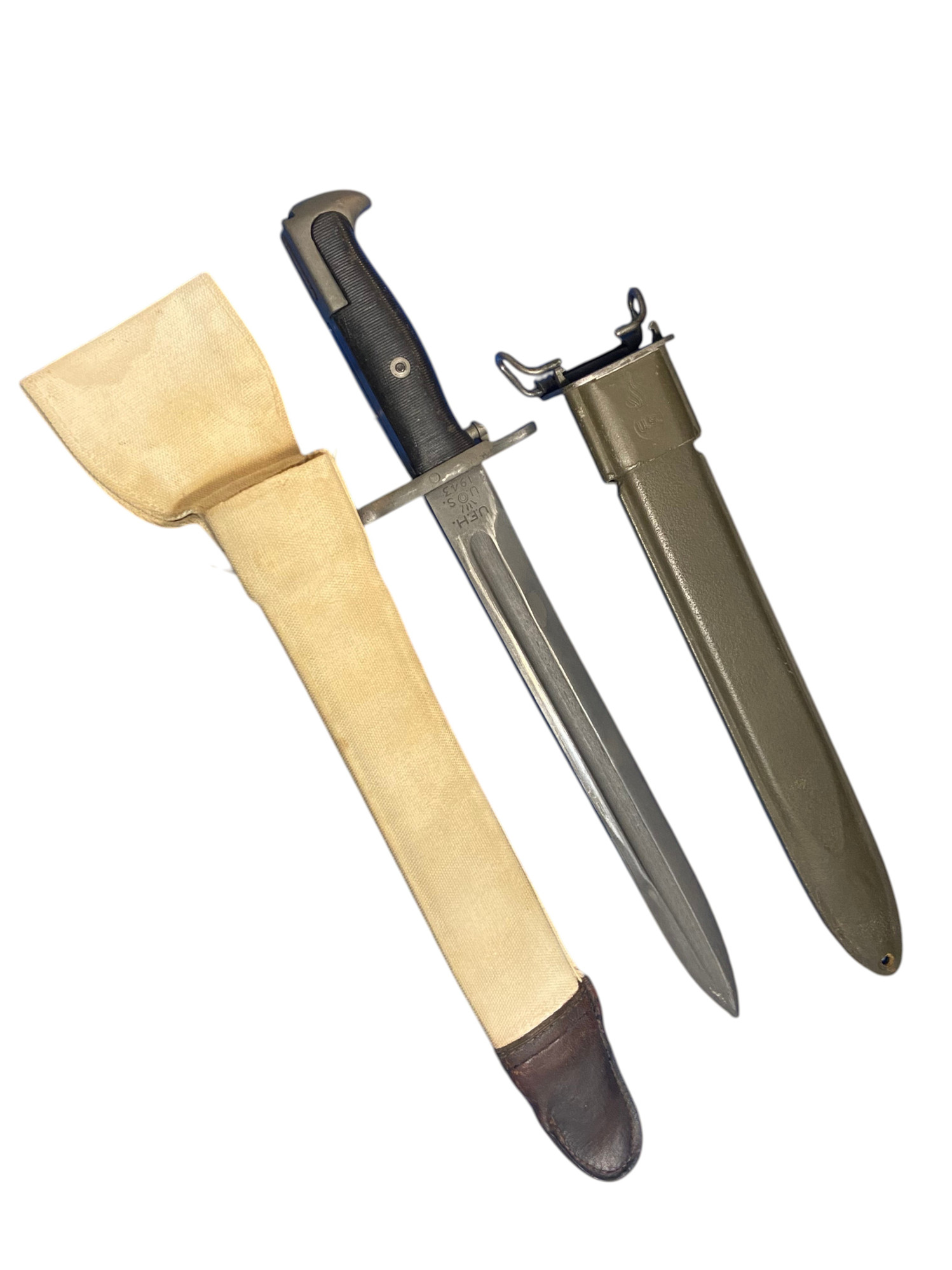 WW2 U.S. Army U.F.H. M1 Garand Bayonet & Scabbard W/Ceremonial Sleeve