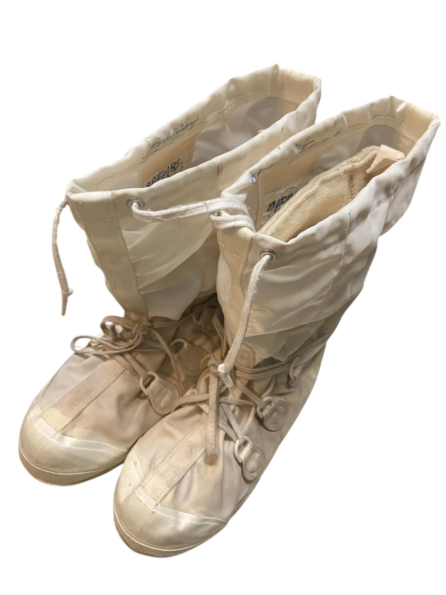 Canadian Armed Forces Arctic Mukluks - Hero Outdoors