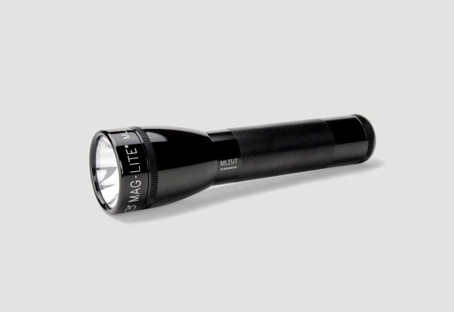 Ml25it 2 C-cell Xenon Flashlight