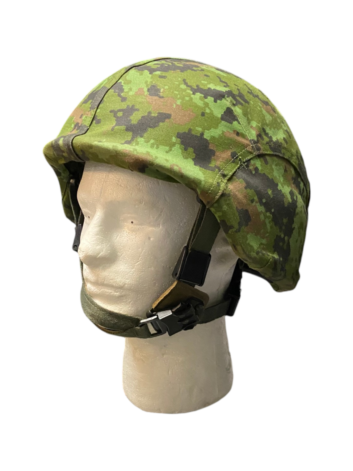 Canadian Armed Forces CG634 Helmet W/ CADPAT Helmet Cover - Large