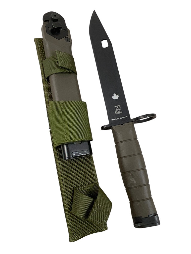 Canadian Armed Forces C7 Eickhorn Bayonet w/Scabbard