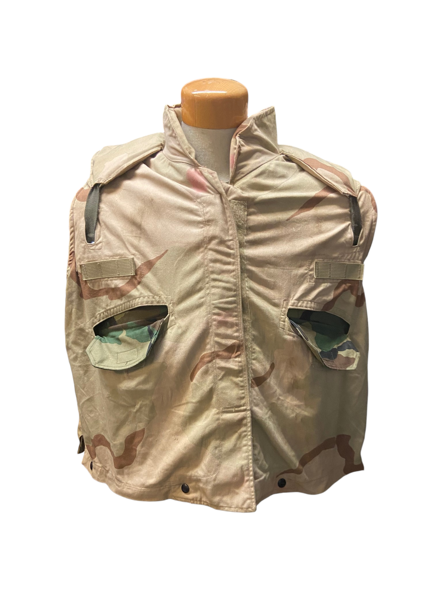 U.S. Armed Forces M81 Woodland PASTG Vest W/Tri-Color Desert Cover - Extra Large