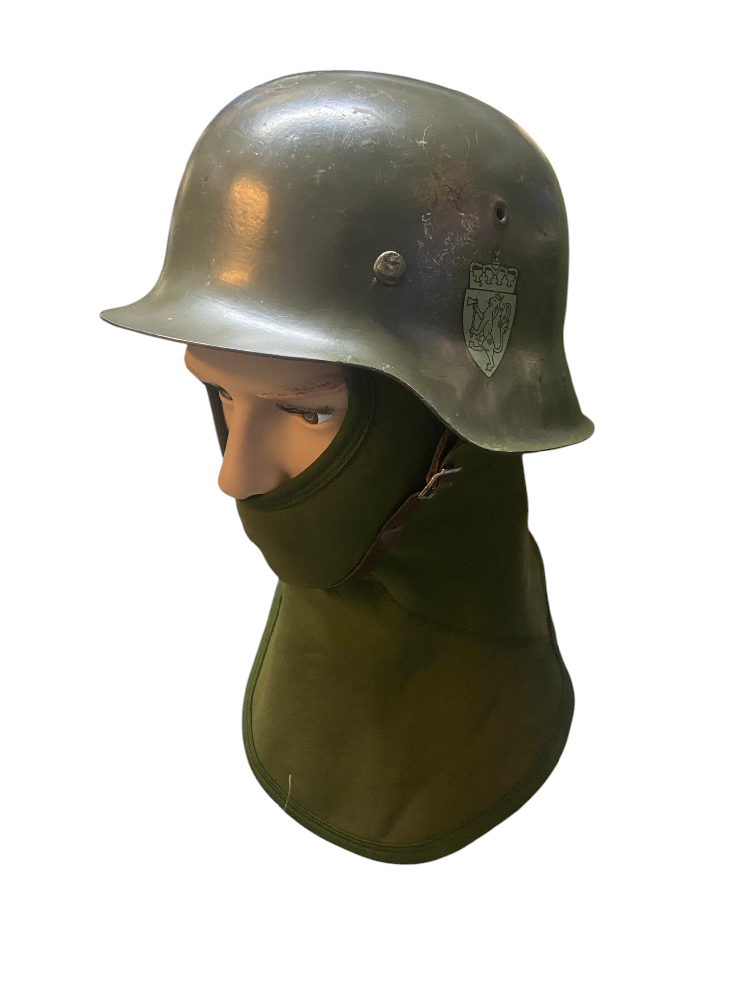 WW2/Post War Norwegian Army Refurbished/Re-Issued M42 German Helmet