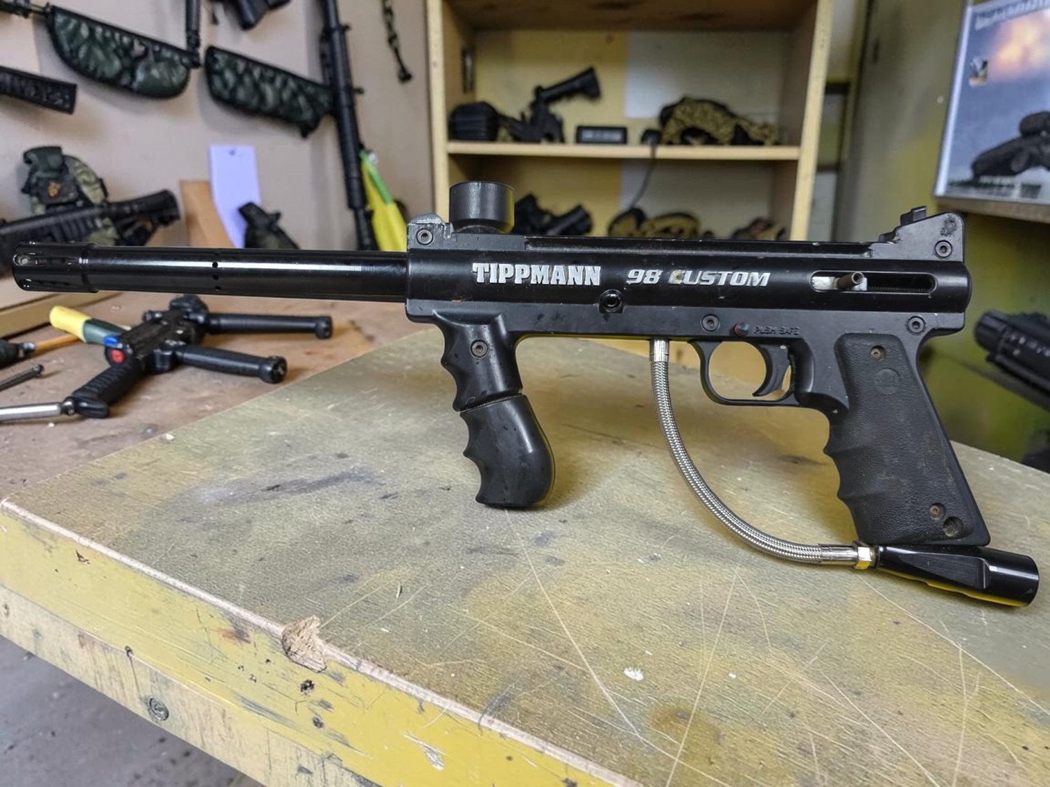 Tippmann 98 Custom .68 cal Paintball Marker - USEDⓈ