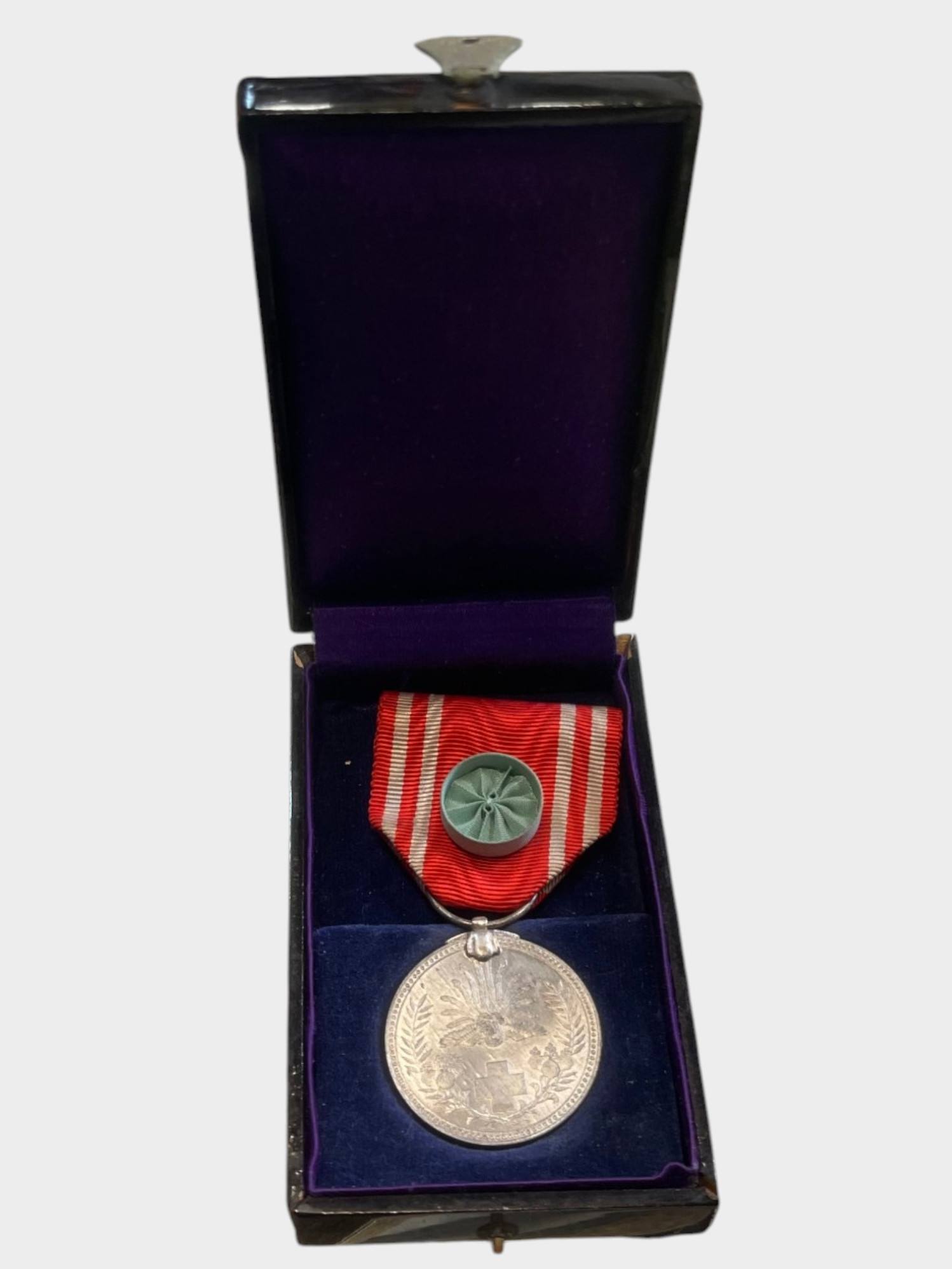 WW2 Japanese Red Cross Society Member medal