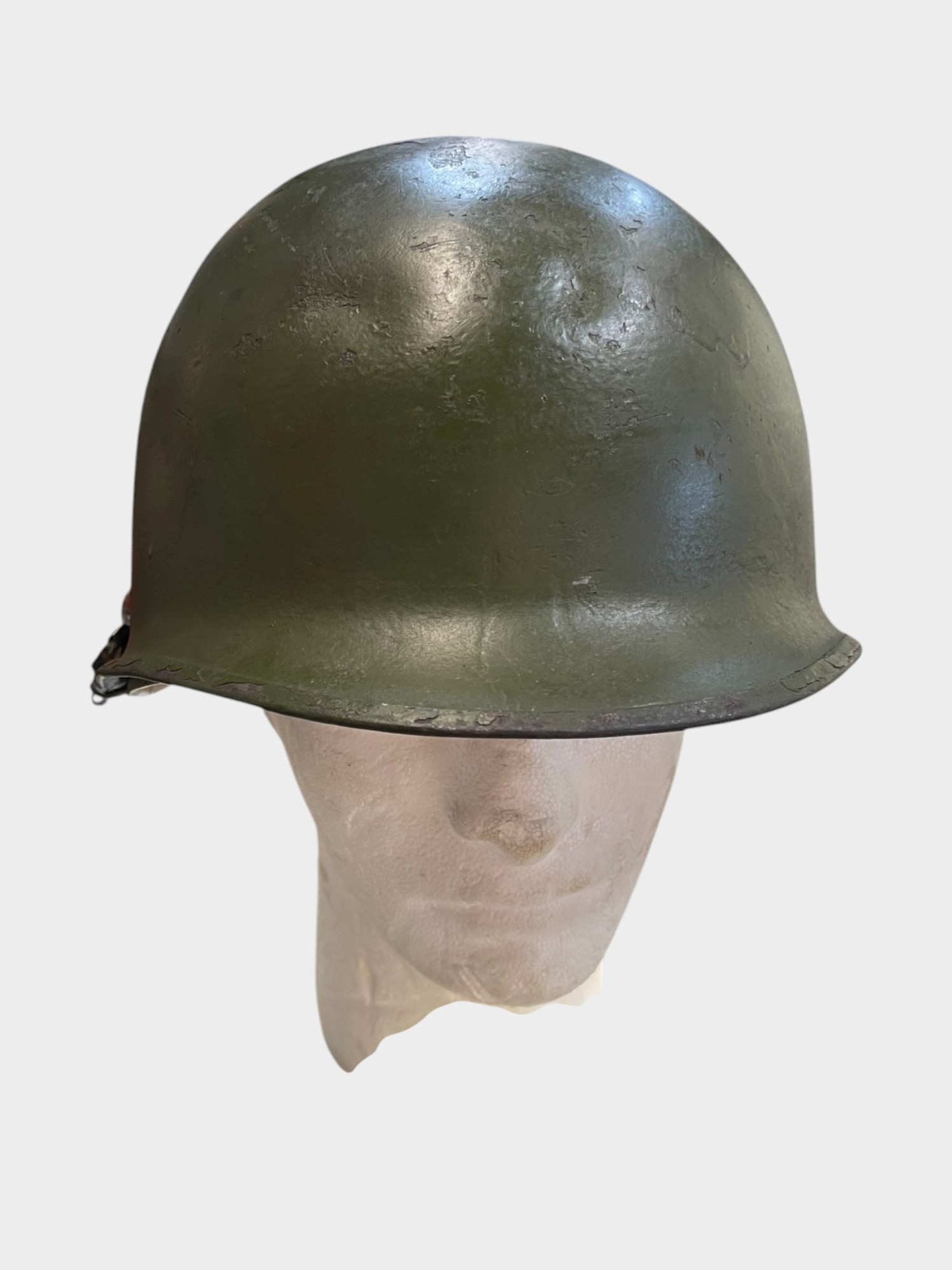 WW2 Late war USM1 rear seam swivel bail 1210E Helmet