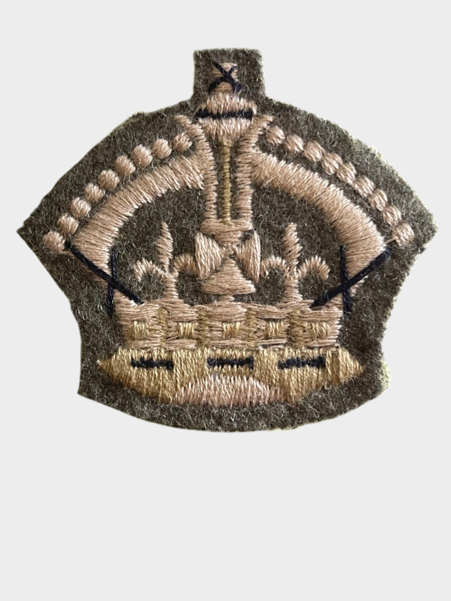 WW2 Canadian Warrant officer Class 2 (WO2) Kings crown rank patch