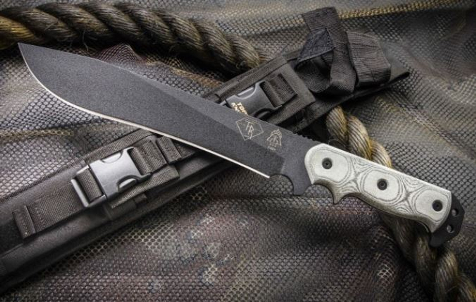 Tops ATRD01 Armageddon w/Combat Ballistic Nylon Sheath