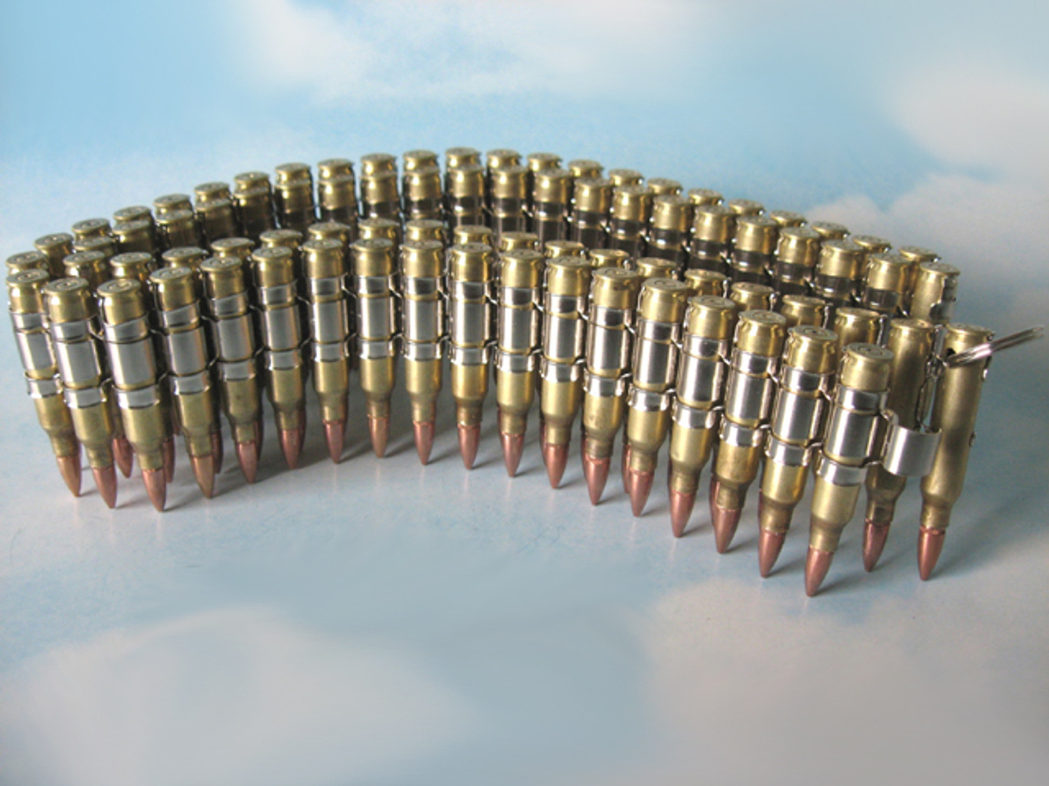 Bullet Belt 5.56 mm - Brass Casings & Nickel Links