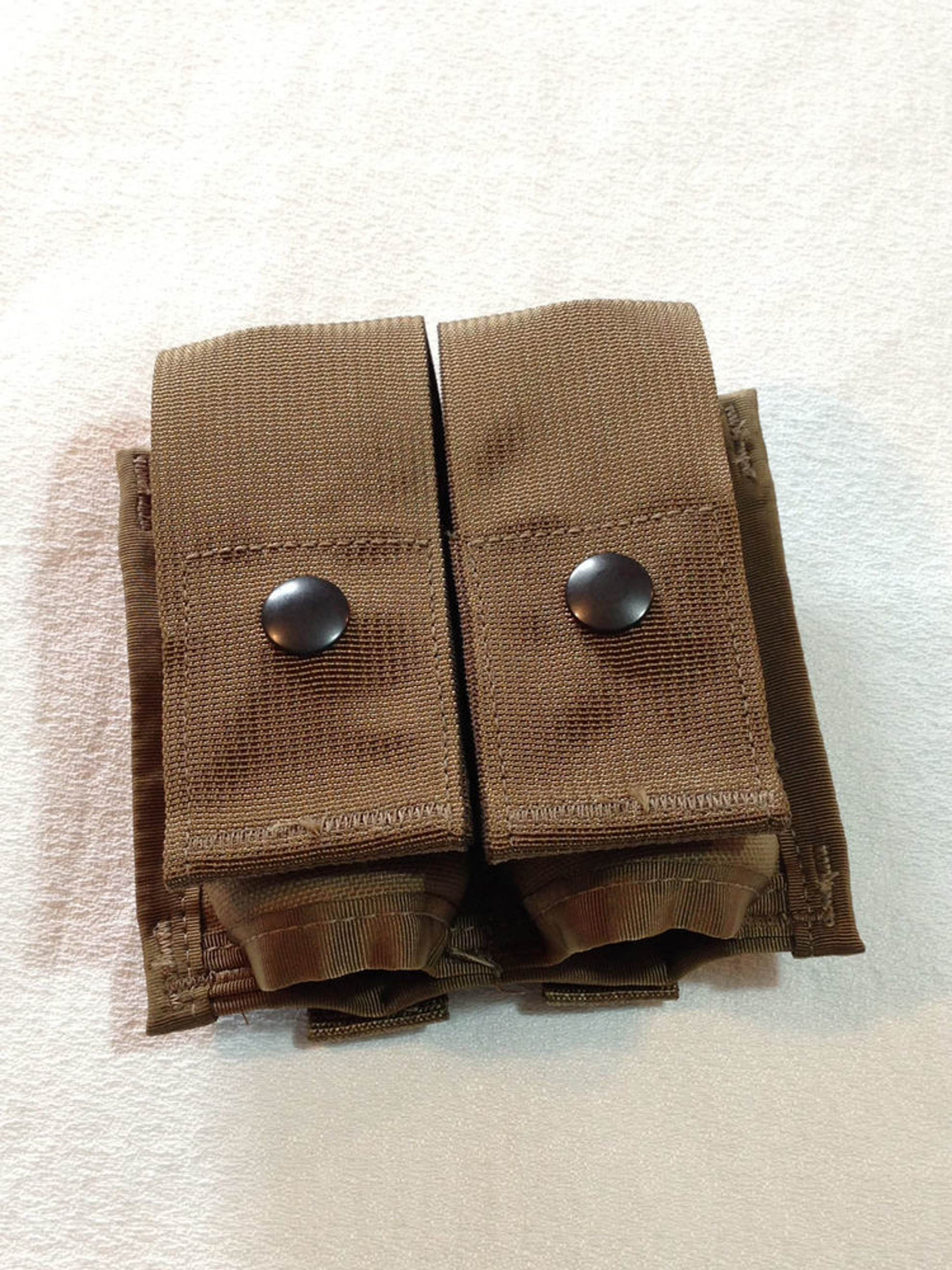 MOLLE 40mm High-Explosive Double  Grenade Pouch Coyote