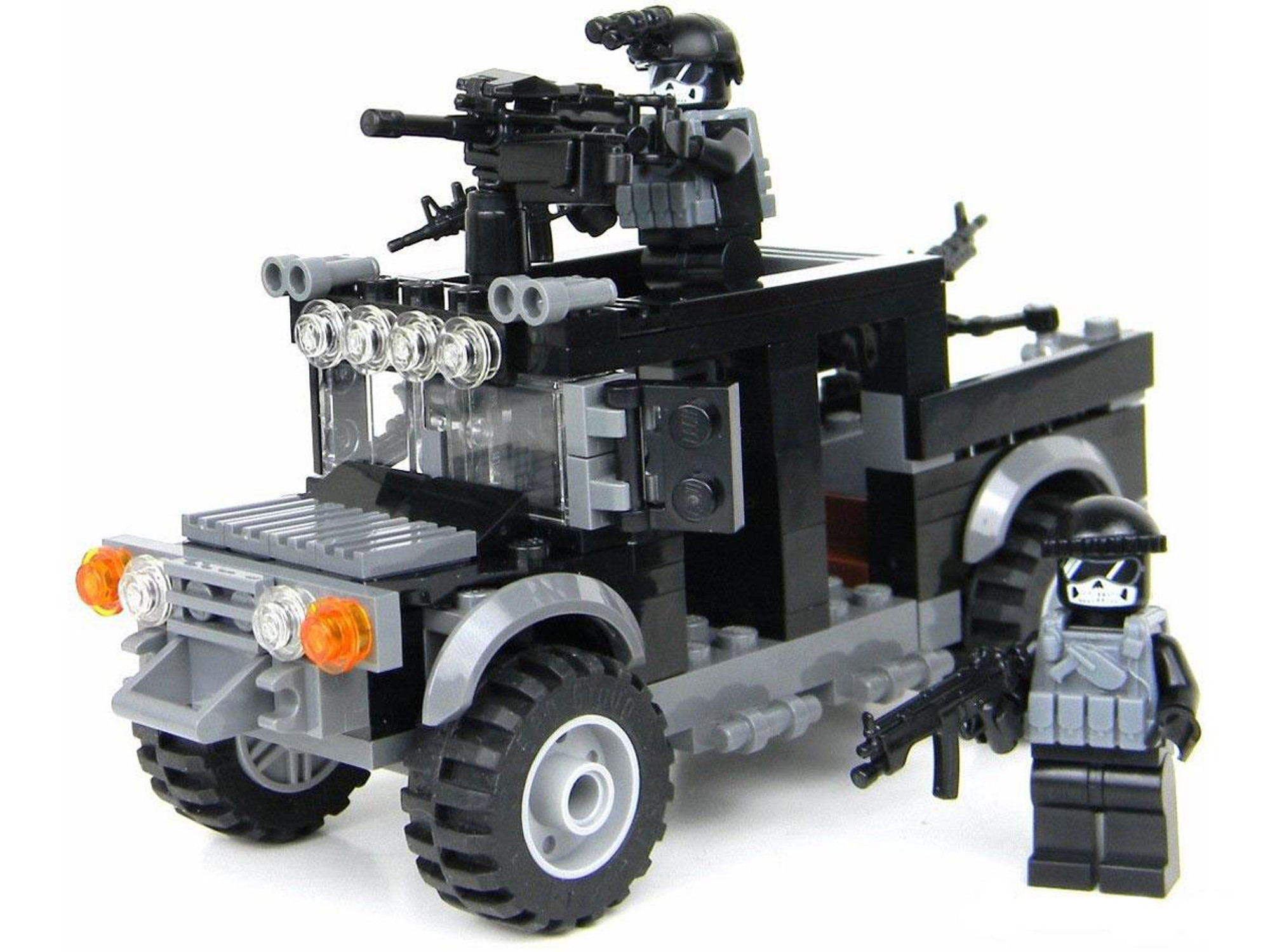 Lego Military: Iron Blood Heavy Equipment Brick Set Unboxing & Speed Build