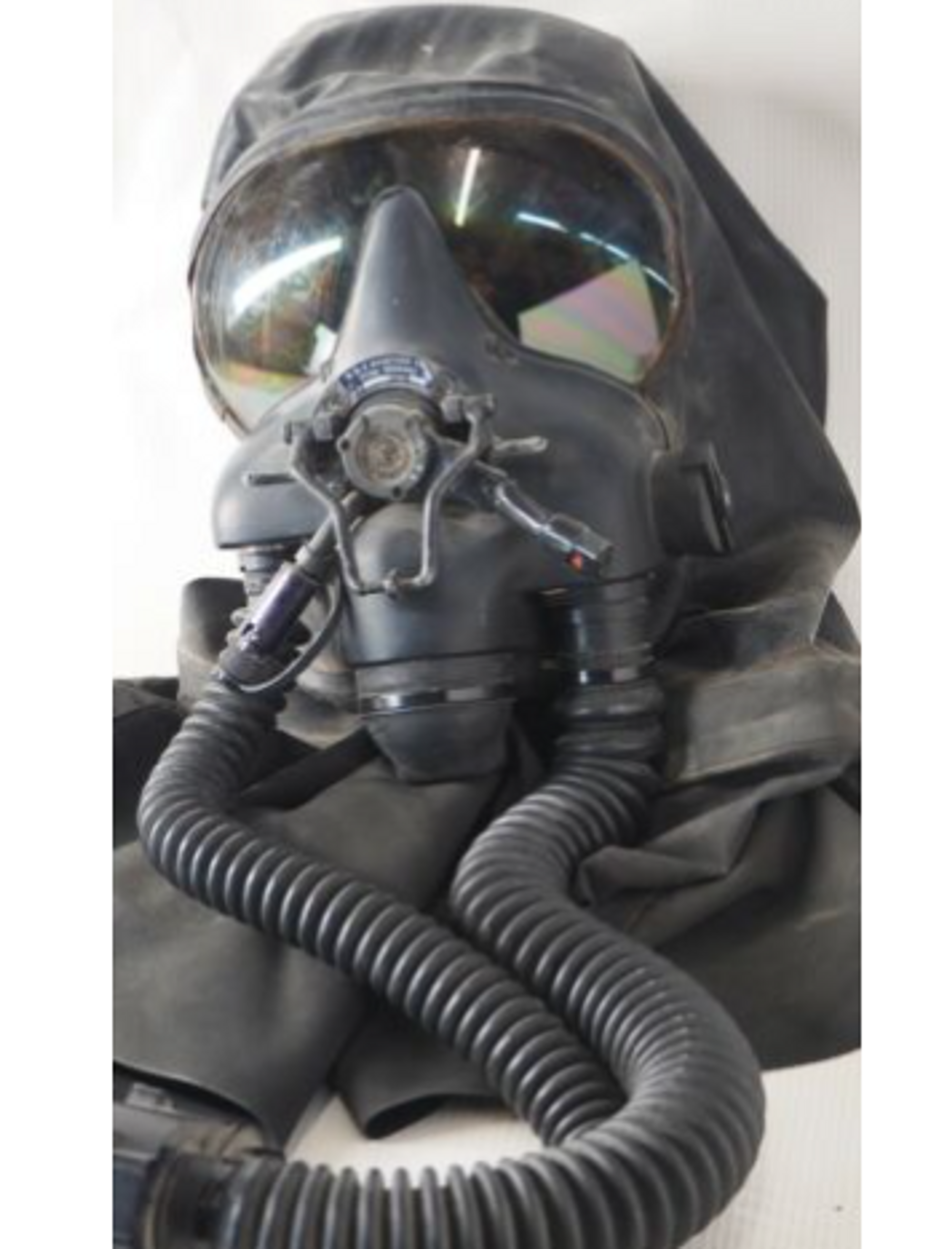 Canadian Air Force N&Z Aviation Pilot Gas Mask w/ Transit Case