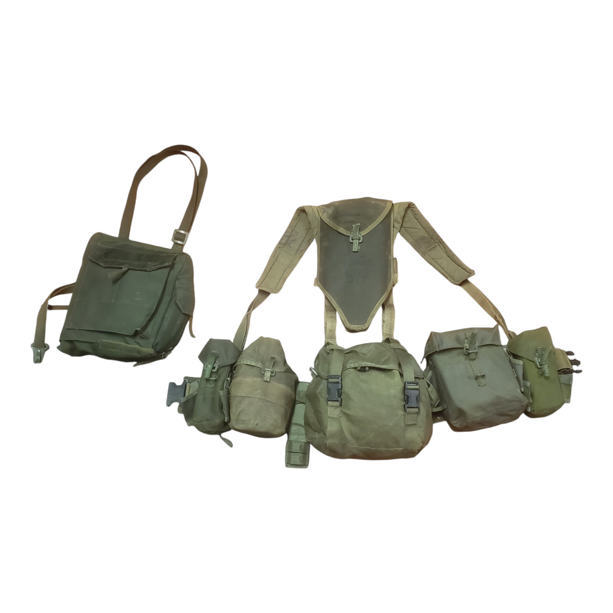 Canadian Armed Forces '82 Pattern Load Bearing 11   Piece Web Set