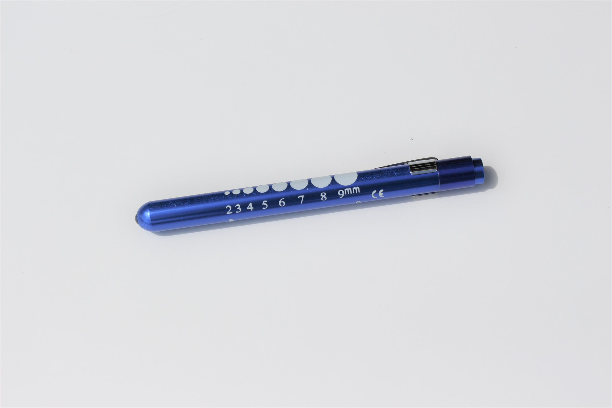 Ultra-light Pupil Gauge Penlight - KREMI-222-B