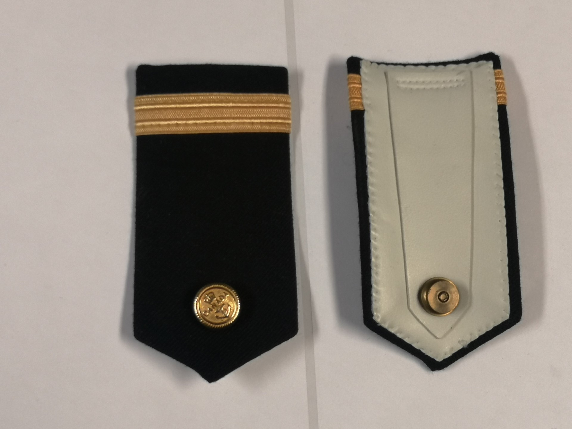 Canadian Armed Forces Women's Shoulder Boards Navy - Acting Sub-Lieutenant