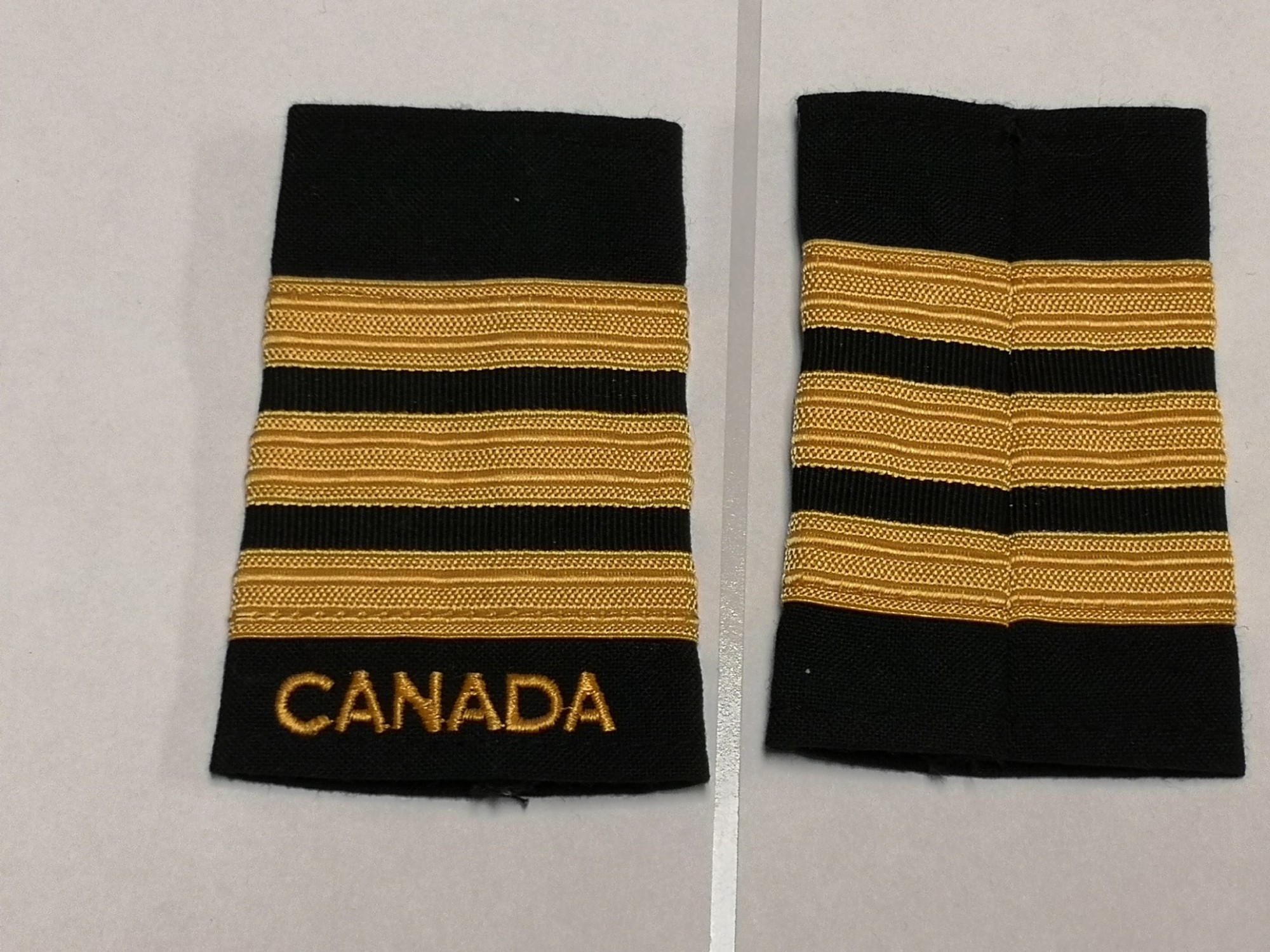 Canadian Armed Forces Dark Green Rank Epaulets Army - Lieutenant-Colonel