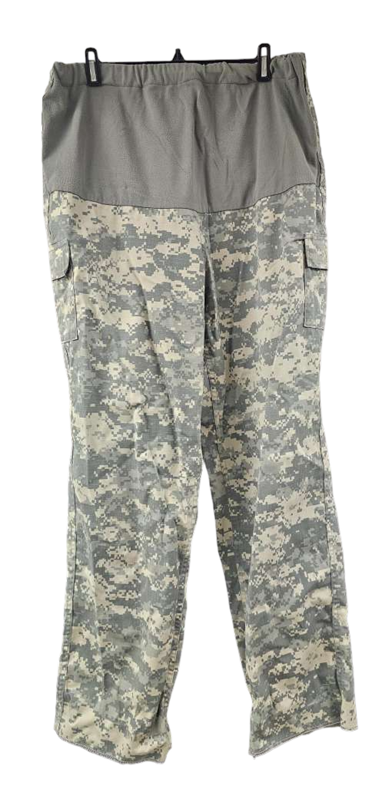 U.S. Armed Forces UCP Maternity Pants - Size 18 Regular