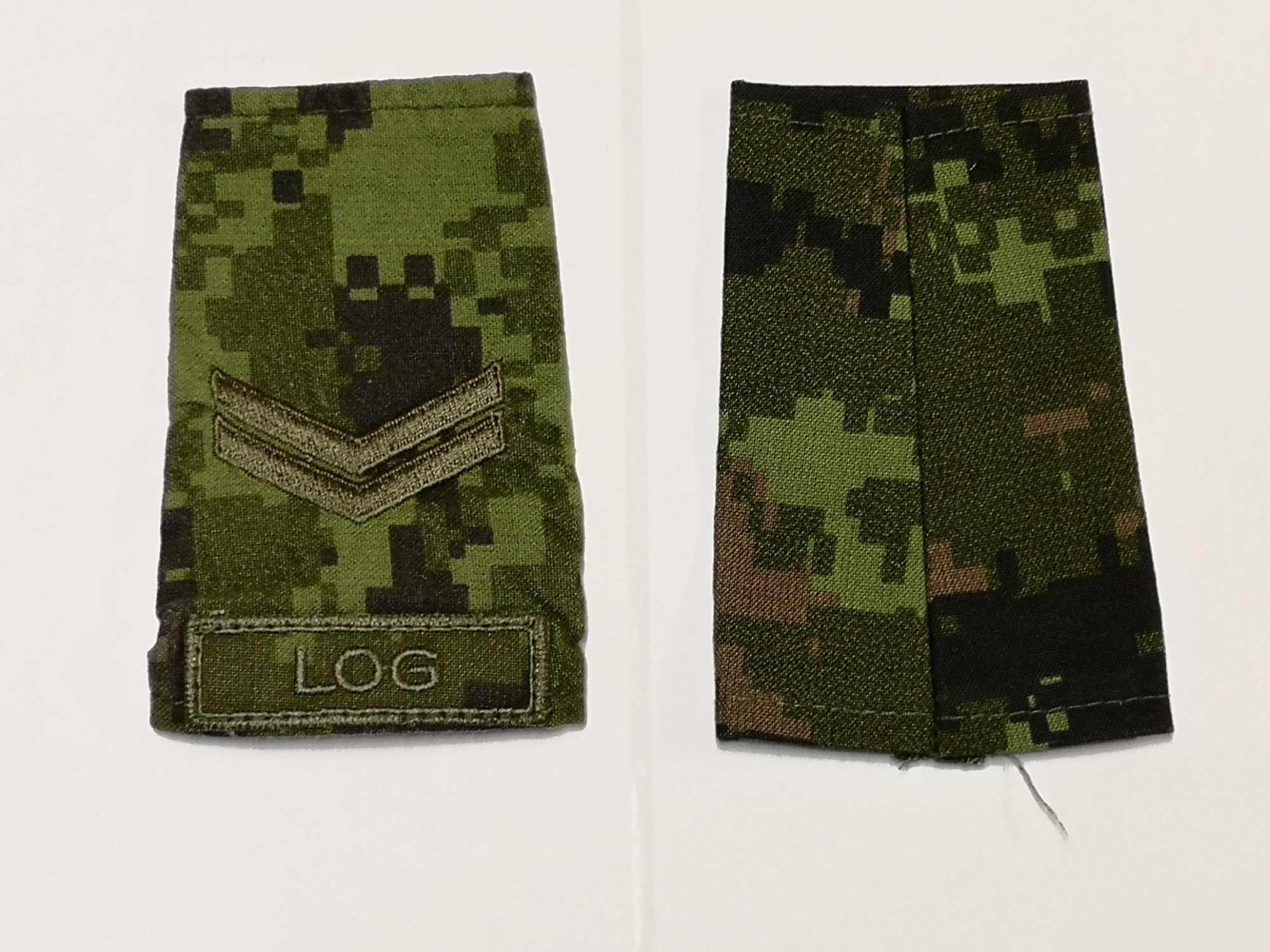 Canadian Armed Forces Cadpat Rank Epaulets LOG - Corporal