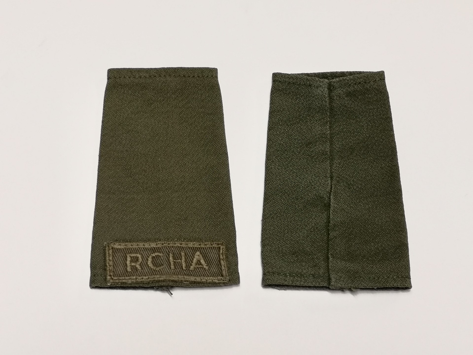 Canadian Armed Forces Green Rank Epaulets RCHA - Private (Basic)