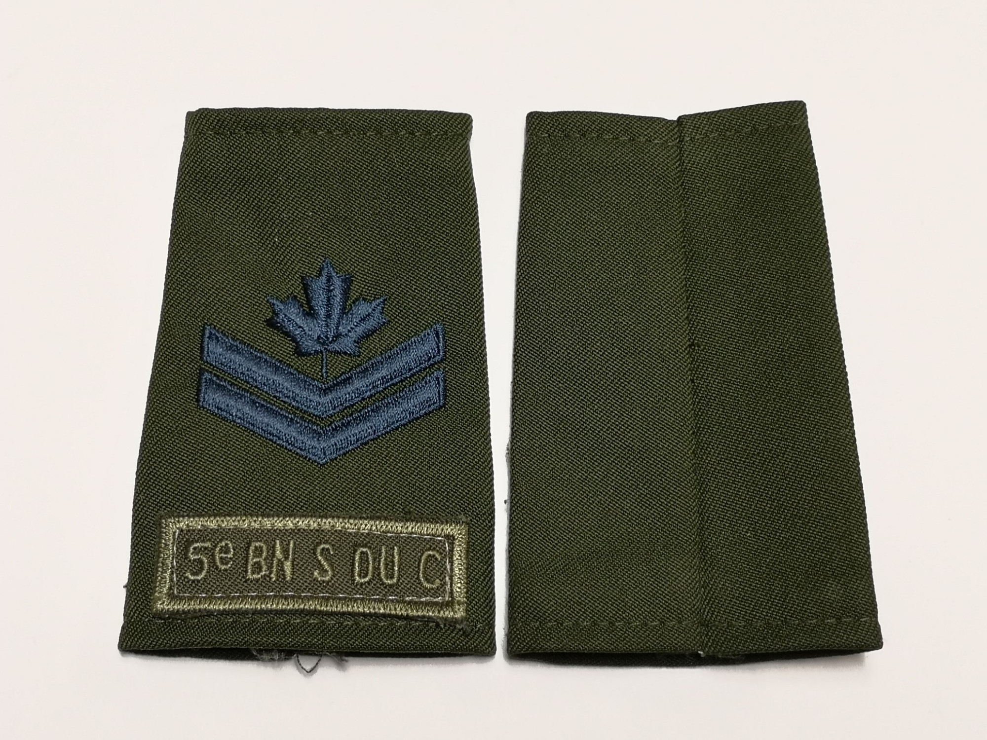 Canadian Armed Forces Green Rank Epaulets 5e BN S DU C - Master Corporal