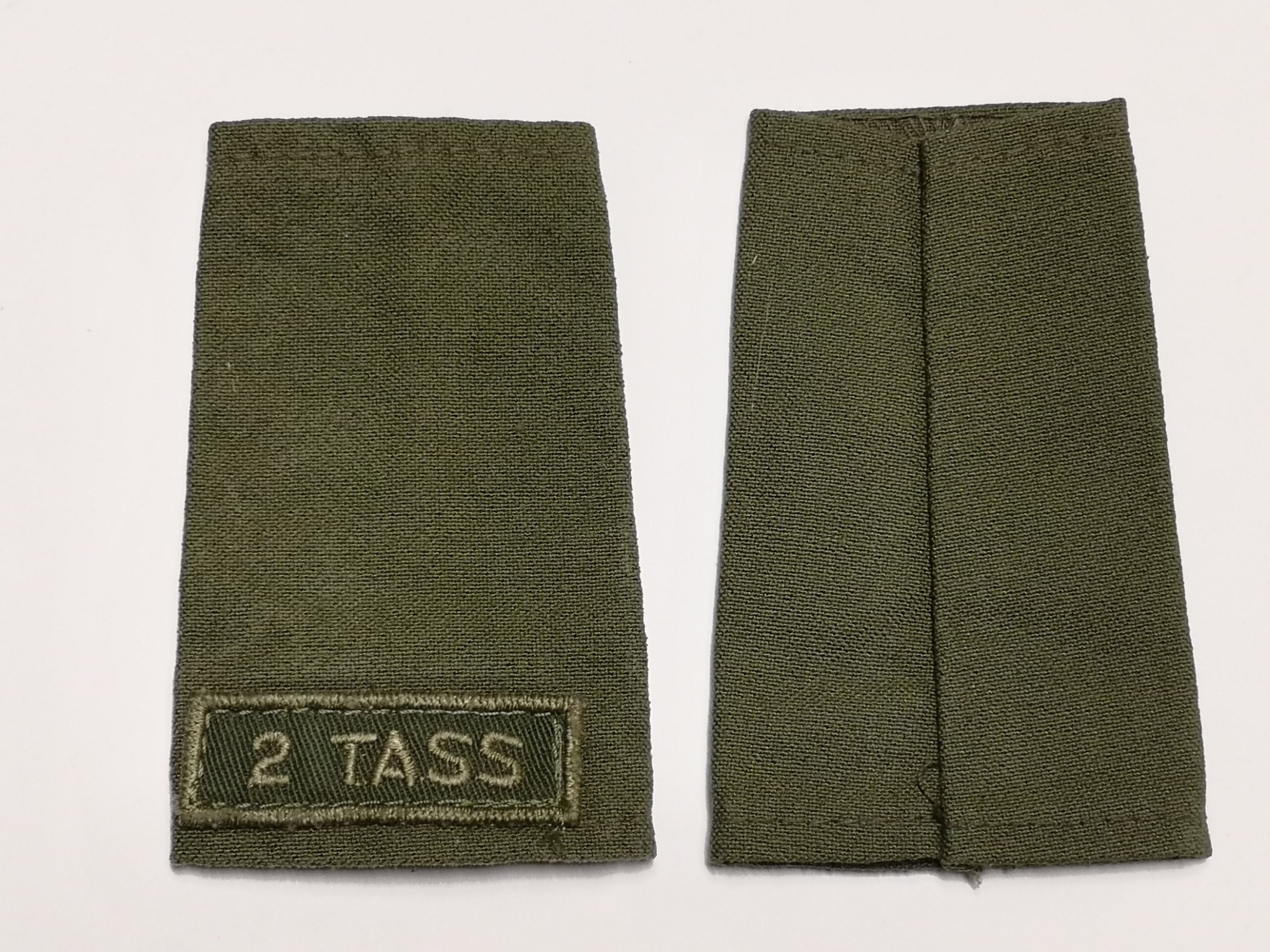 Canadian Armed Forces Green Rank Epaulets 2 TASS - Private (Basic)