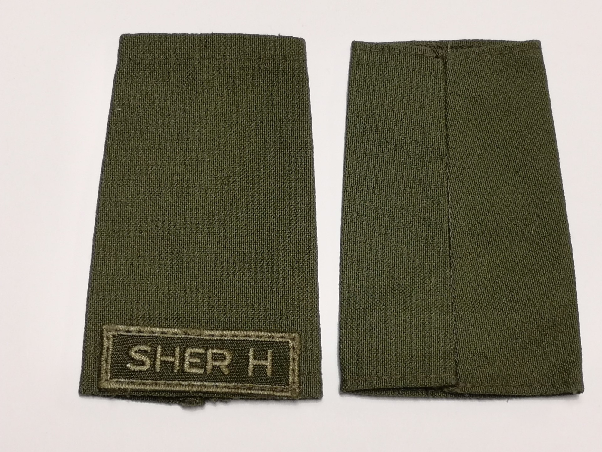 Canadian Armed Forces Green Rank Epaulets SHER H - Private (Basic)