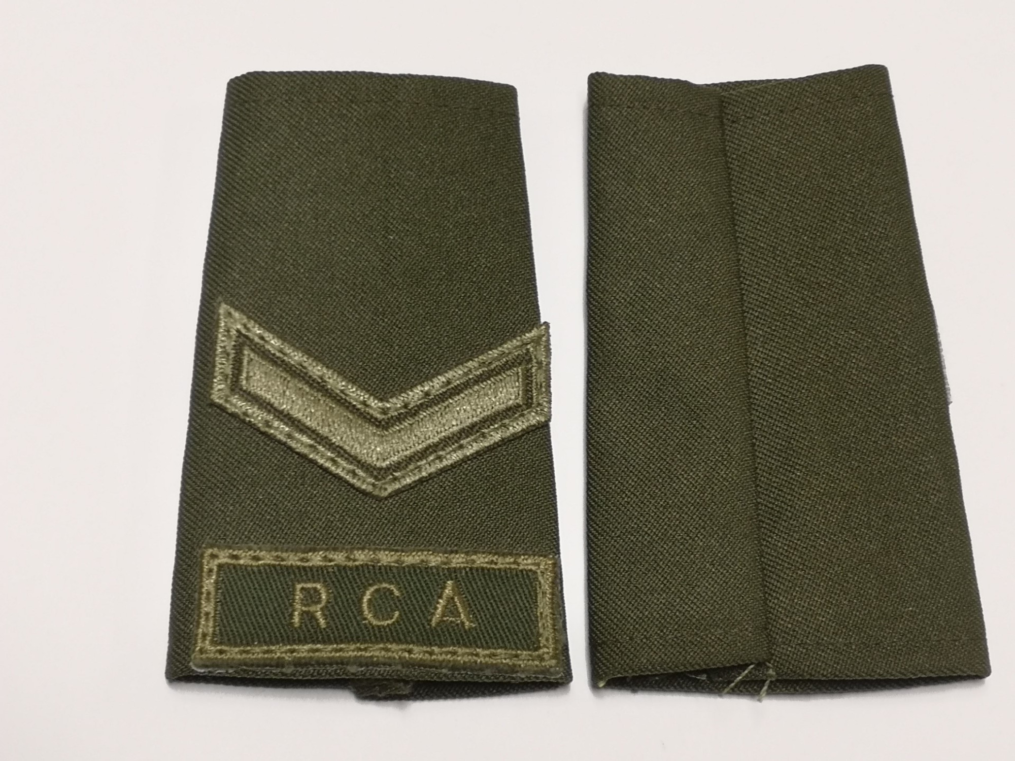 Canadian Armed Forces Green Rank Epaulets RCA - Private (Trained)