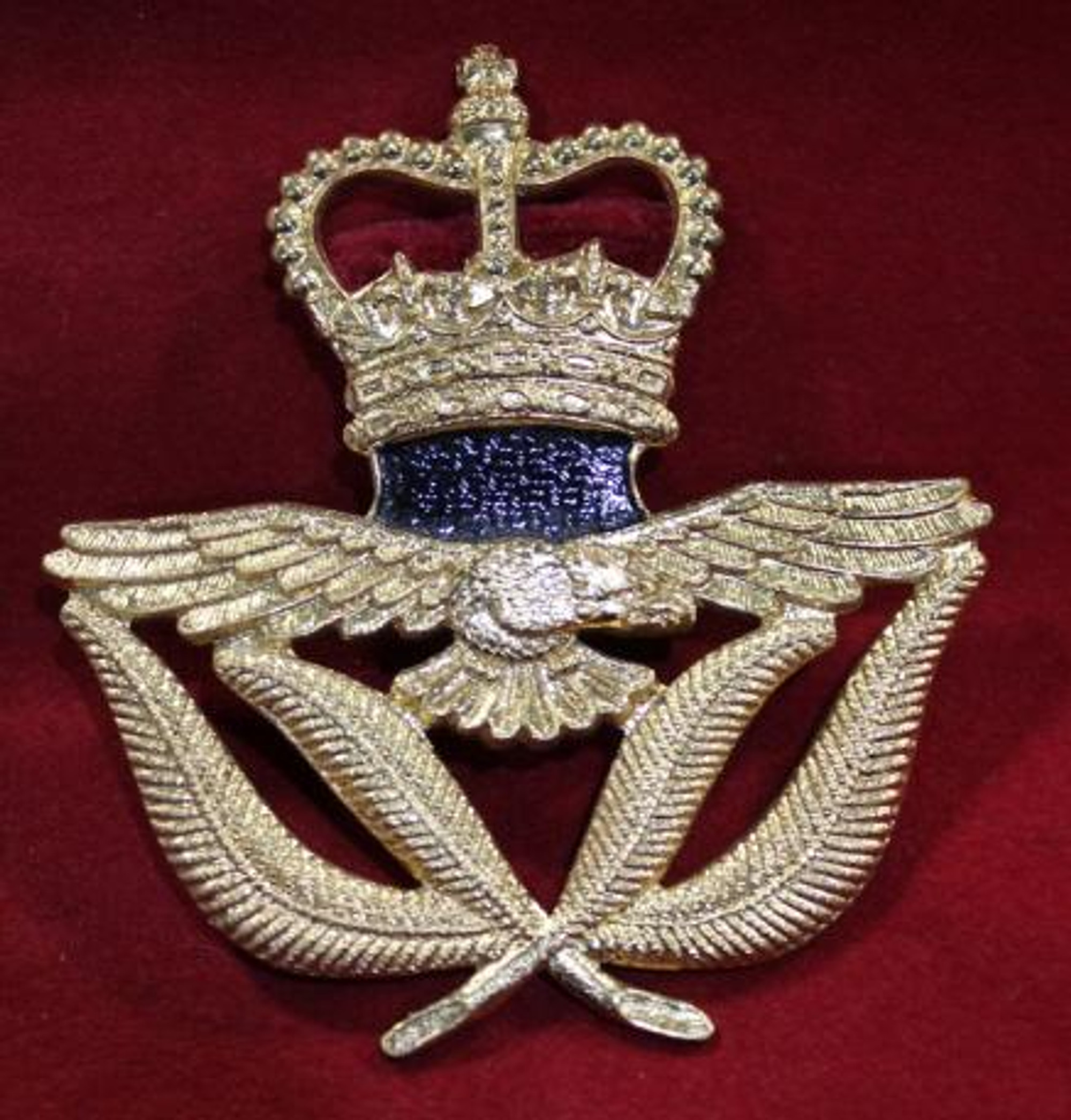 RCAF Warrant Officers Class 1 Forage Cap Badge