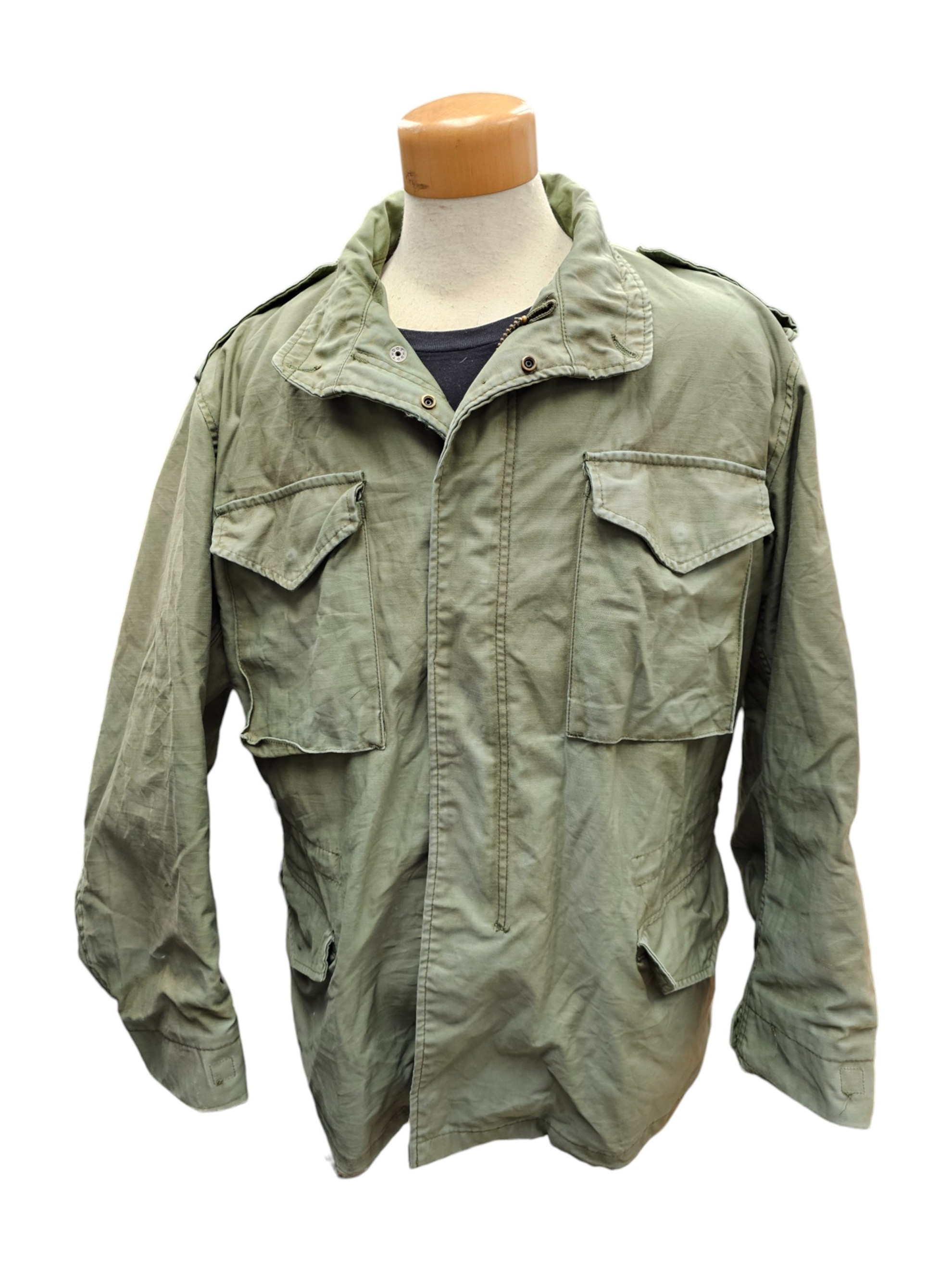 Vintage U.S. Armed Forces Alpha Industries M65 Field Jacket - Large