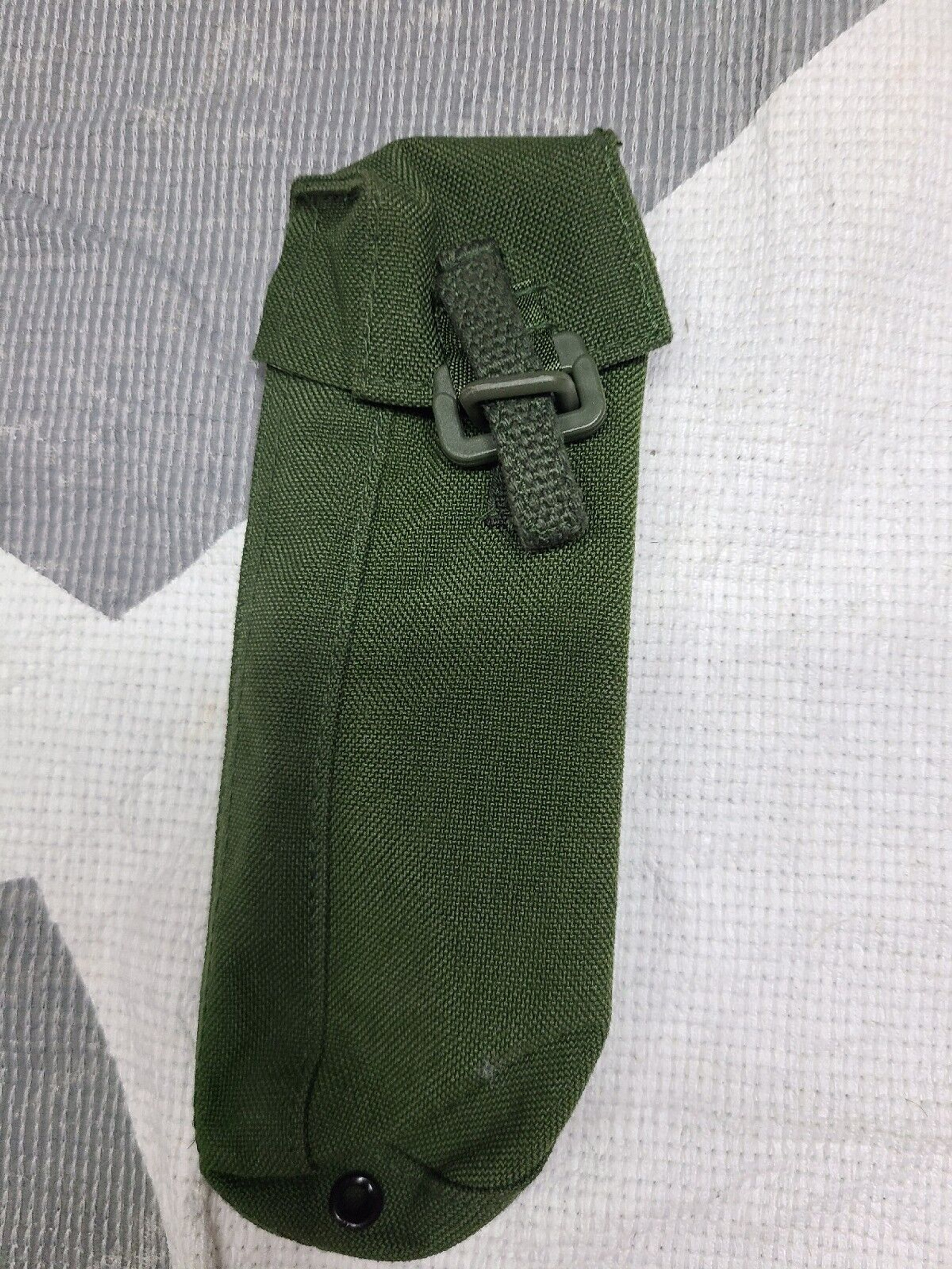 Canadian Armed Forces C8 Cleaning Kit Pouch