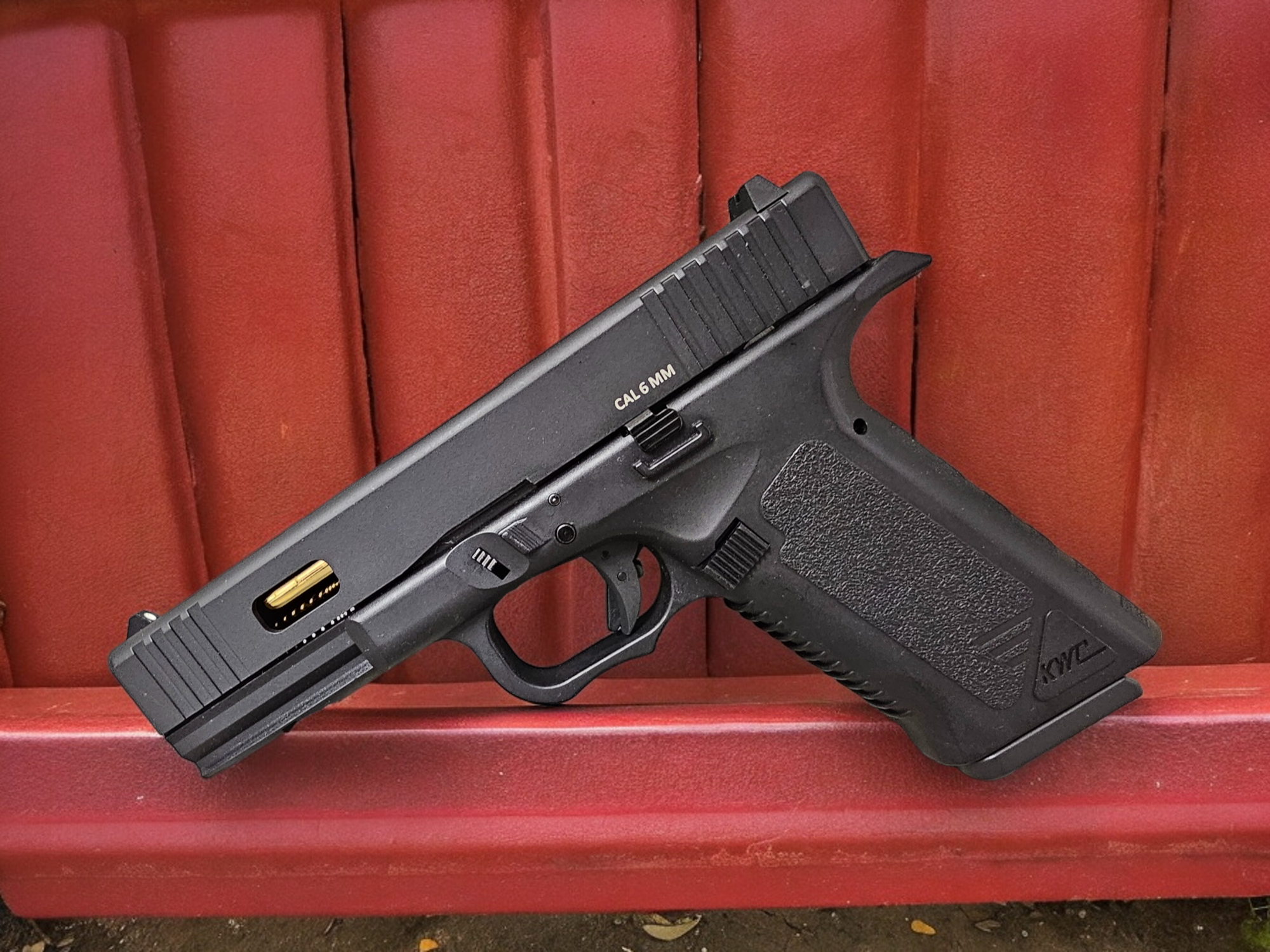 KWC Glock 17 Co2 Gas Blowback Airsoft Pistol - USEDⓈ