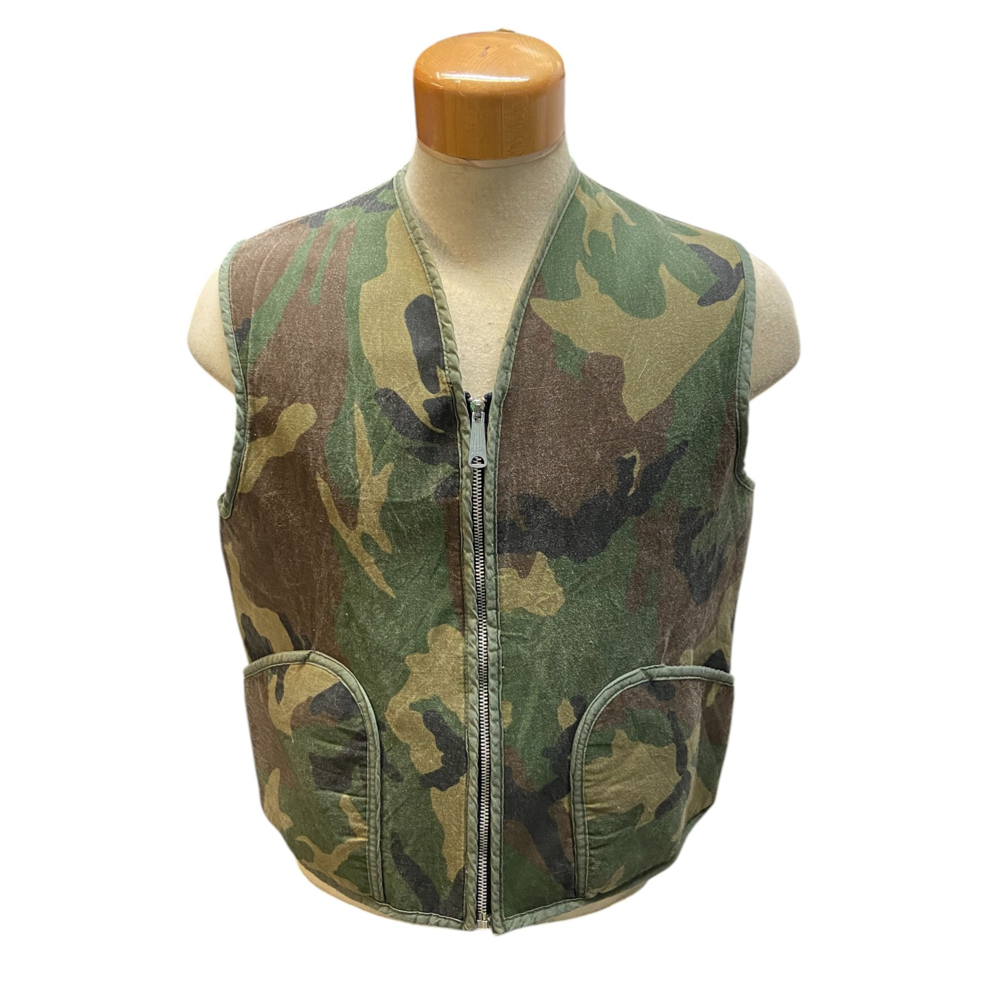 Vintage Outdoor Woodland Vest - Large