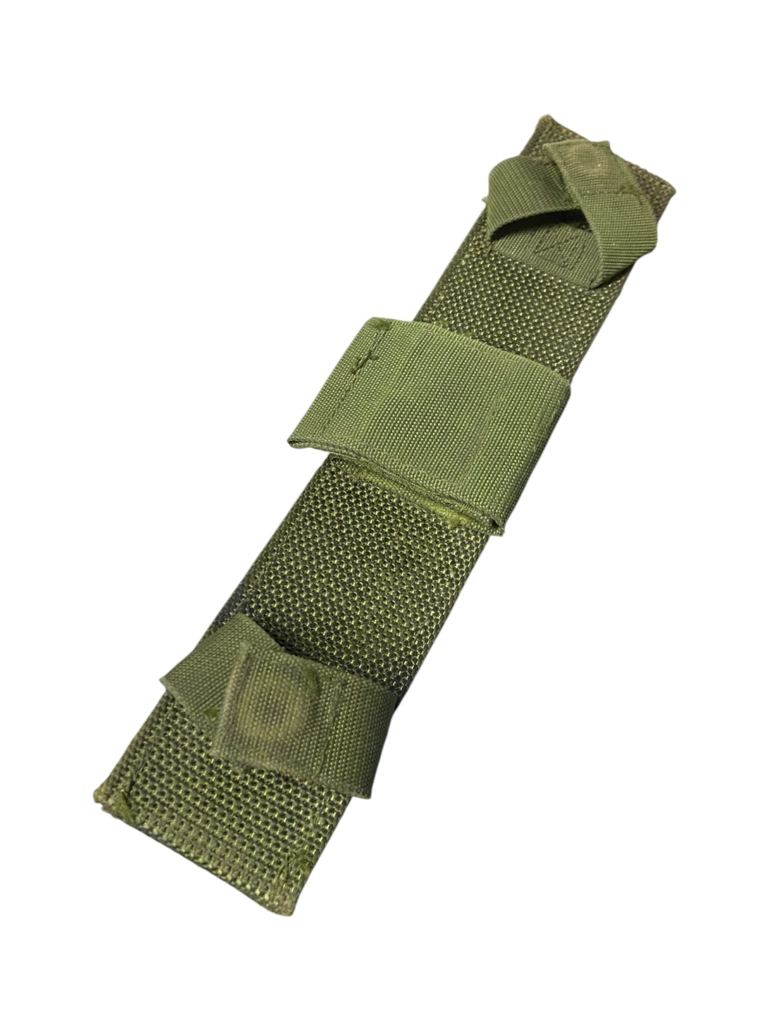 Canadian Armed Forces C7/C8 Eickhorn Bayonet Frog - As Is