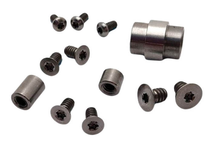 Flytanium Spyderco Paramilitary 2 Full Titanium Hardware Kit